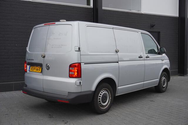 Volkswagen TRANSPORTER 2.0 TDI 150PK Automaat EURO 6 - Airco - Navi - Cruise - ¤14.950,- Excl.