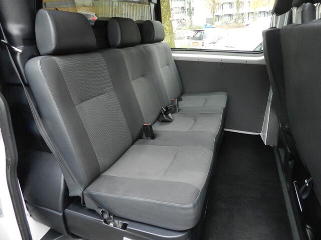 Volkswagen TRANSPORTER 2.0 TDI L2H1 30 DC 6Pers Apple & Android Trekhaak