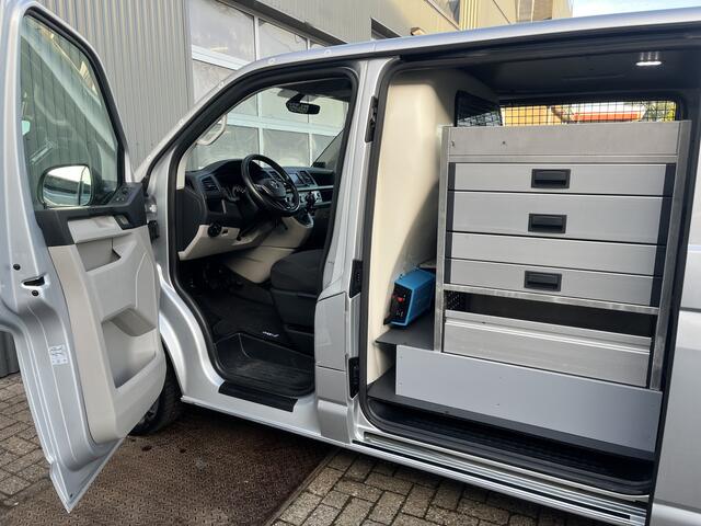 Volkswagen TRANSPORTER 2.0 TSI L1H1 Trendline Benzine /CNG Dubbele Schuifdeur Airco Cruise controle Bpm vrij Trekhaak Klep achter Omvormer Kastinrichting Standkachel Euro 6 Benzine Ideaal voor ombouw naar Camper !!