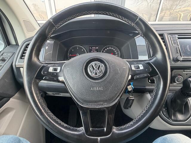 Volkswagen TRANSPORTER 2.0 TDI 150PK DSG L2H1 HIGHLINE 1e Eigenaar / Oryx White Pearl Lak / Navigatie / Spoilerpakket