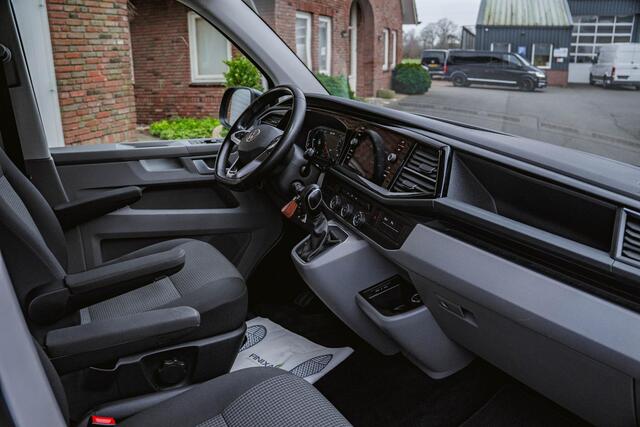 Volkswagen TRANSPORTER 2.0 TDI 150PK DSG L2H1 DUB/CAB LED Trekhaak Camera