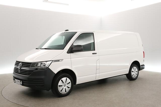 Volkswagen TRANSPORTER 2.0 TDI L2H1 | Airco | Adap. Cruise | 3-Zits | Trekh. | Camera | Carplay | Stoelverw.