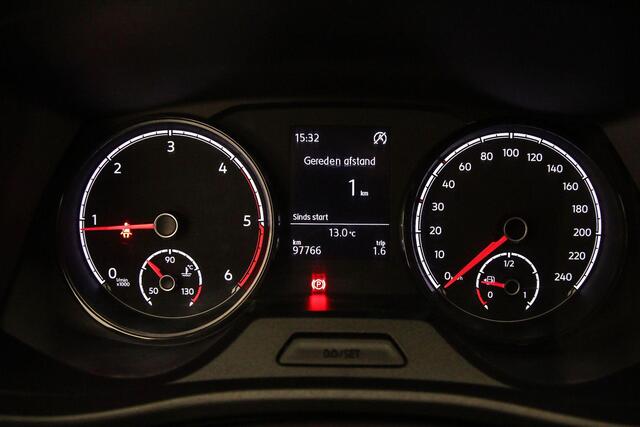 Volkswagen TRANSPORTER 2.0 TDI L2H1 28 Economy Business | Airco | Navigatie ( Apple Carplay / Android auto ) | Trekhaak |