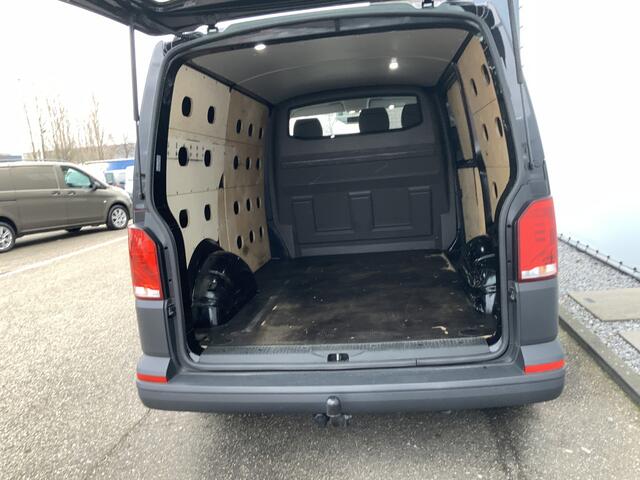 Volkswagen TRANSPORTER 2.0 TDI L1H1 26