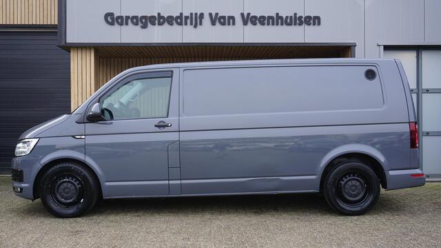 Volkswagen TRANSPORTER 2.0 TDI 150pk DSG L2H1 3-Zits LED Airco Cruise Control Trekhaak Facelift Bus *Only Export* Euro6!