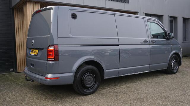 Volkswagen TRANSPORTER 2.0 TDI 150pk DSG L2H1 3-Zits LED Airco Cruise Control Trekhaak Facelift Bus *Only Export* Euro6!