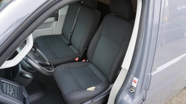 Volkswagen TRANSPORTER 2.0 TDI 150pk DSG L2H1 3-Zits LED Airco Cruise Control Trekhaak Facelift Bus *Only Export* Euro6!