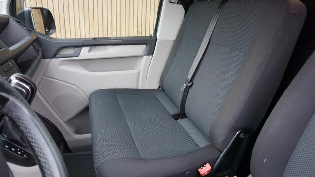 Volkswagen TRANSPORTER 2.0 TDI 150pk DSG L2H1 3-Zits LED Airco Cruise Control Trekhaak Facelift Bus *Only Export* Euro6!