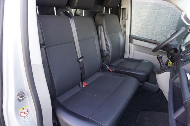 Volkswagen TRANSPORTER 2.0 TDI 150PK EURO 6 - Airco - Navi - Cruise - ¤18.499,- Excl.