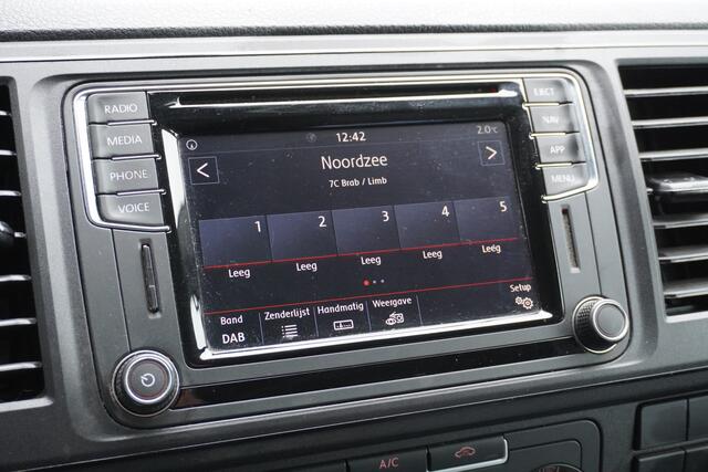 Volkswagen TRANSPORTER 2.0 TDI 150PK Automaat EURO 6 - Airco - Navi - Cruise - ¤14.950,- Excl.