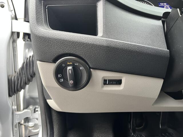 Volkswagen TRANSPORTER 2.0 TSI L1H1 Benzine / Cng Dubbele Schuifdeur Airco Cruise controle Bpm vrij Trekhaak Klep achter Stand kachel Euro 6 Benzine Ideaal voor ombouw naar Camper !!