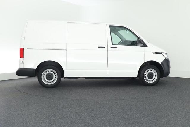 Volkswagen TRANSPORTER 2.0 TDI 90pk L1H1 26 Economy Business Carplay Bijrijdersbank Cruise Control Parkeersensoren