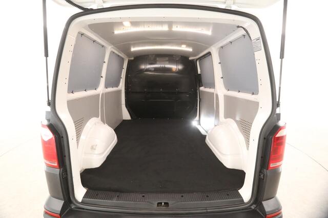 Volkswagen TRANSPORTER 2.0 TSI 150PK L1H1 | Euro6 | Benzine | 3-Zits | Trekh. | Parkeersens.