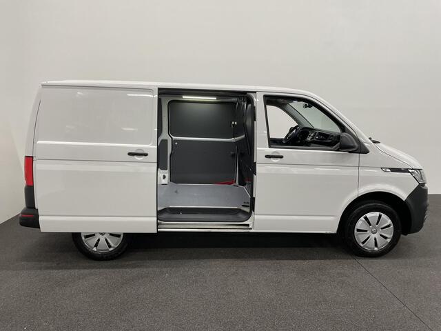 Volkswagen TRANSPORTER 2.0 TDI L1H1 Comfortline 150 PK DSG Airco Cruise Control Stoelverwarming Trekhaak 2X Schuifdeur Achterklep