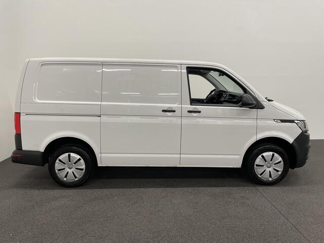 Volkswagen TRANSPORTER 2.0 TDI L1H1 Comfortline 150 PK DSG Airco Cruise Control Stoelverwarming Trekhaak 2X Schuifdeur Achterklep