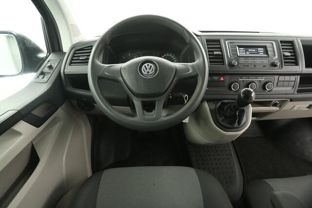 Volkswagen TRANSPORTER 2.0 TDI 150PK L2H1 | Airco | Cruise | 3-Zits | Elektrpakket | Schuifdeur