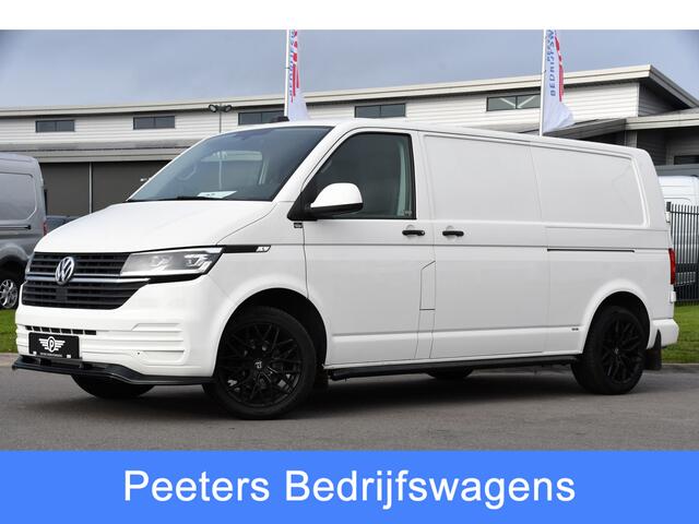 Volkswagen TRANSPORTER 2.0 TDI L2H1 30 Bulli Edition Cruise, Carplay, 150PK, Automaat, Sensoren, LED, PDC, 2 x Schuifdeur, Trekhaak, UNIEK!