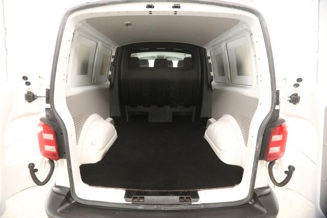 Volkswagen TRANSPORTER 2.0 TDI 140PK L2H1 | DC | 6 Zits | Airco | Carplay | Navi | Imperiaal | Trekhaak