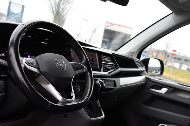 Volkswagen TRANSPORTER 2.0 TDI L2H1 30 DC Caravelle Virtual, Camera, Carplay, Leder, LED, 2 x Electrische deur, Clima, Trekhaak, 150pk, Automaat, Uniek! Bulli, Highline!