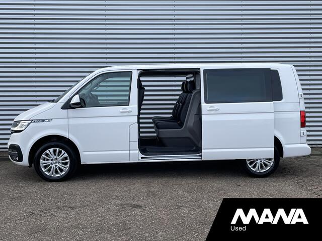 Volkswagen TRANSPORTER 2.0TDI 150PK L2H1 DC Bulli Automaat Leer LED Navi Carplay Trekhaak