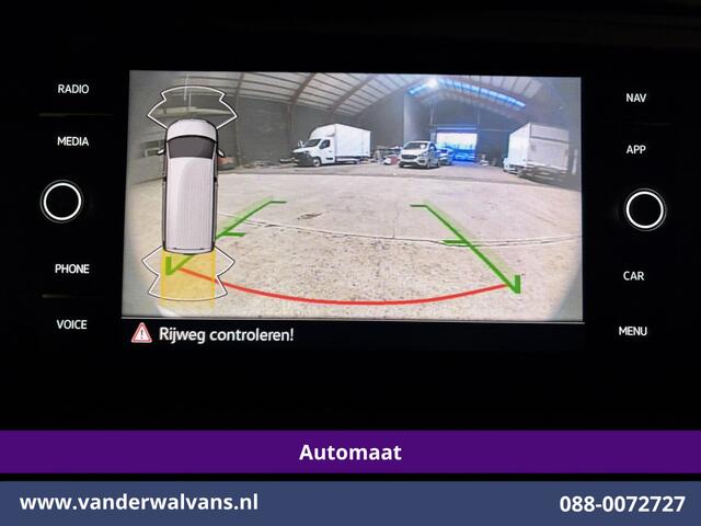 Volkswagen TRANSPORTER 2.0 TDI 150pk Automaat L1H1 Euro6 Airco | Navigatie | Camera | Cruisecontrol | Android Auto Parkeersensoren, Bijrijdersbank