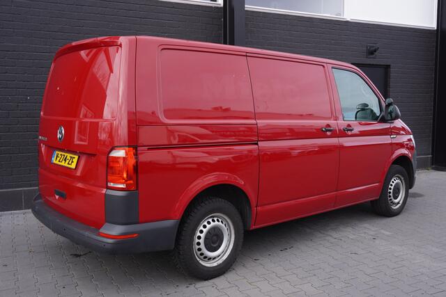 Volkswagen TRANSPORTER 2.0 TDI 150PK EURO 6 - Airco - Cruise - PDC - ¤14.499,- Excl.