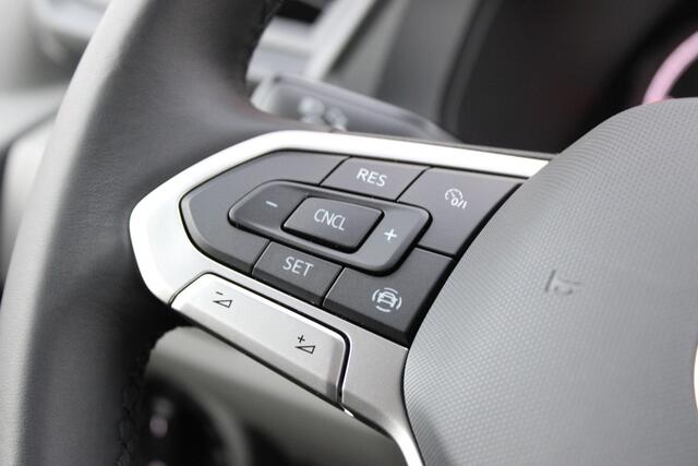 Volkswagen TRANSPORTER 2.0 TDI 150PK L2H1 |STOELVERW|MULTI-STUUR|CARPLAY|CAMERA|