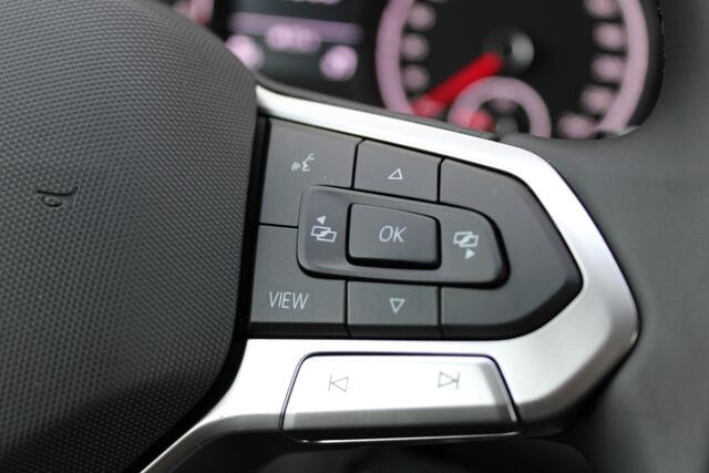 Volkswagen TRANSPORTER 2.0 TDI 150PK L2H1 |STOELVERW|MULTI-STUUR|CARPLAY|CAMERA|