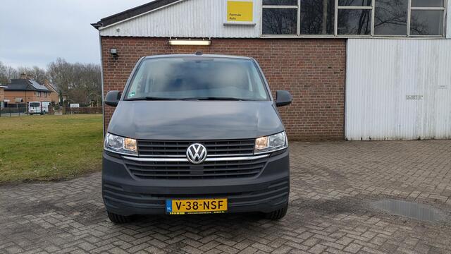 Volkswagen TRANSPORTER 2.0 TDI L2H1 DC - Aut. - Camera