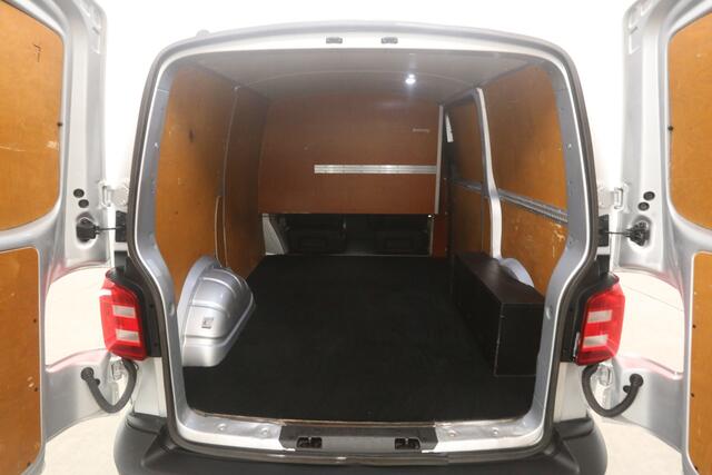 Volkswagen TRANSPORTER 2.0 TDI L1H1 | 150PK | DSG | Aut. | Airco | Cruise | Carplay | Parkeersens. | Trekh.