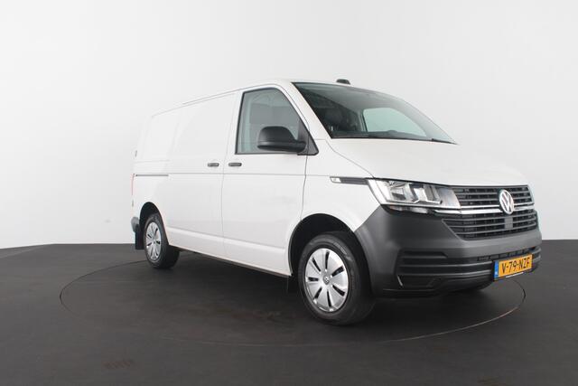 Volkswagen TRANSPORTER 2.0 TDI L1H1 28 > 110pk/Apple Carplay/Android Auto/parkeersensor achter...