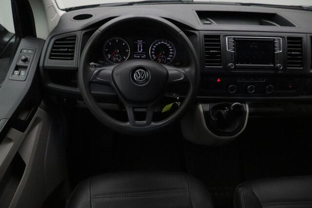 Volkswagen TRANSPORTER 2.0 TDI L1H2 Highline 2019 | Navigatie | Carplay | Dak Afzuiging | Parkeersensoren | Verwarmde Voorruit | Cruise Control | DAB Radio | Lichtmetalen Velgen | Nationale Autopas