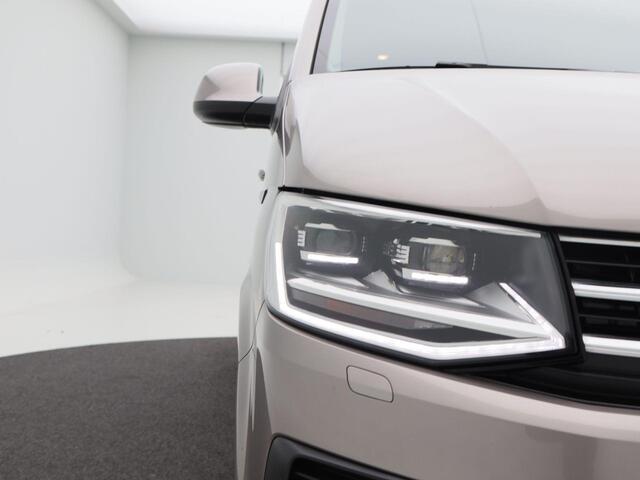 Volkswagen TRANSPORTER 2.0 TDI Automaat L2H1 DC Highline | Kantel dak| Camera | Adaptive Cruise | Full LED | Navigatie | 16 inch | 132.709 Km !!