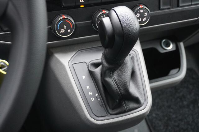 Volkswagen TRANSPORTER 2.0 TDI 150PK Automaat EURO 6 - Airco - Cruise - PDC - ¤ 14.900,- Excl.