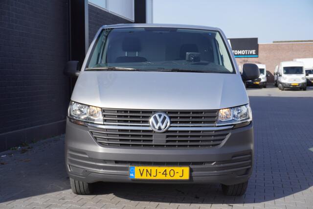 Volkswagen TRANSPORTER 2.0 TDI 150PK Automaat - EURO 6 - Airco - Cruise - Trekhaak - ¤15.900,- Excl.