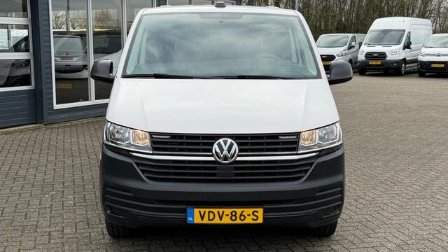 Volkswagen TRANSPORTER 2.0 TDI 81KW 110PK L2H1 EURO 6 AIRCO/ CRUISE CONTROL/ BIJRIJDERSBANK/ PDC/ 100% DEALERONDERHOUDEN