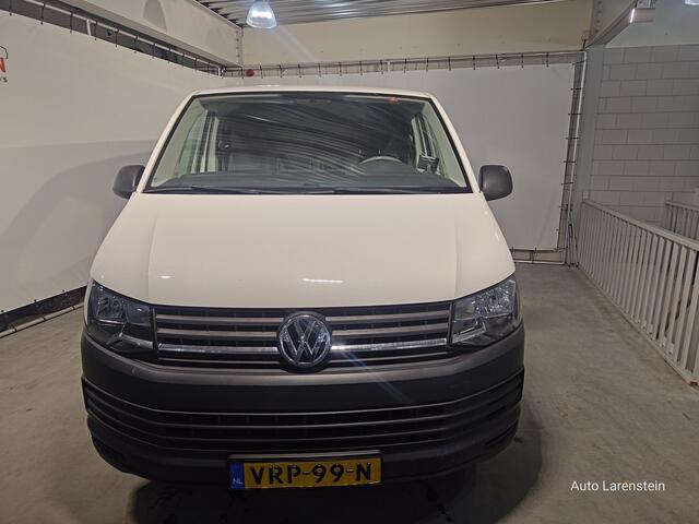 Volkswagen TRANSPORTER 2.0 TDI L2H1 115pk Comfortline 3 Pers. Airco / Trekhaak / Laadruimte kast-systeem