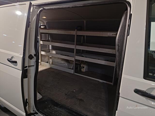 Volkswagen TRANSPORTER 2.0 TDI L2H1 115pk Comfortline 3 Pers. Airco / Trekhaak / Laadruimte kast-systeem