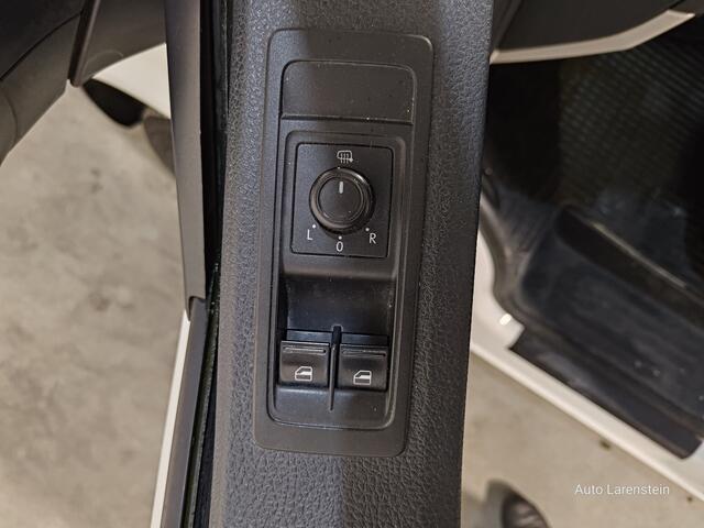 Volkswagen TRANSPORTER 2.0 TDI L2H1 115pk Comfortline 3 Pers. Airco / Trekhaak / Laadruimte kast-systeem