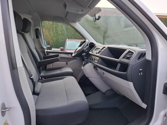 Volkswagen TRANSPORTER 2.0TSI L2H1 25400.- INCL BTW 9-PERSOONS BENZINE 150PK