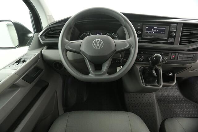 Volkswagen TRANSPORTER 2.0 TDI T6.1 L1H1 | Airco | 3 Zits | Parkeersensoren | Stoelverw. | Elektrpakket