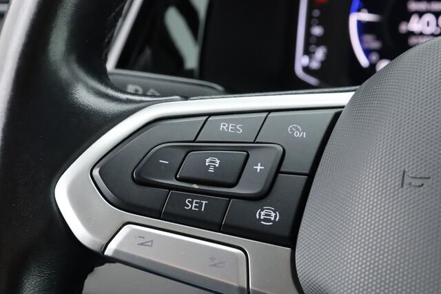 Volkswagen TRANSPORTER 2.0 TDI L2H1 4Motion Automaat/DSG Comfortline | 204pk | Standkachel | Dig. Cockpit | Camera+PDC | Stoelverw. | Adapt. Cruise | Nav+App.Connect | LED