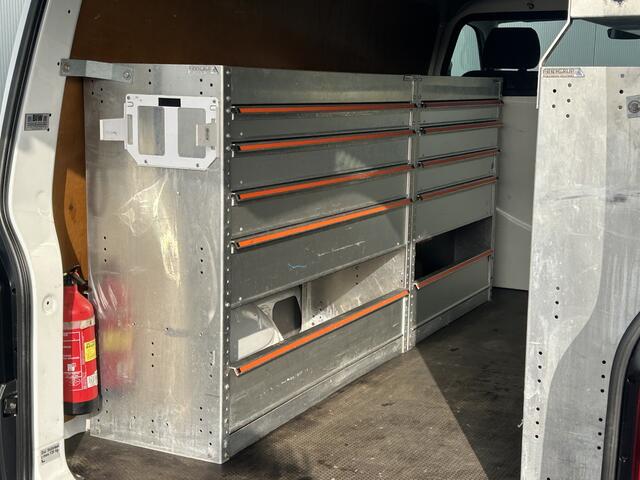 Volkswagen TRANSPORTER 2.0 TDI 150 PK 4-MOTION 6.1 / L2H1 / 1e EIG. / 4x4 / TREKHAAK / ACHTERKLEP / INRICHTING / AIRCO / CRUISE / NAVI / APPLE CARPLAY