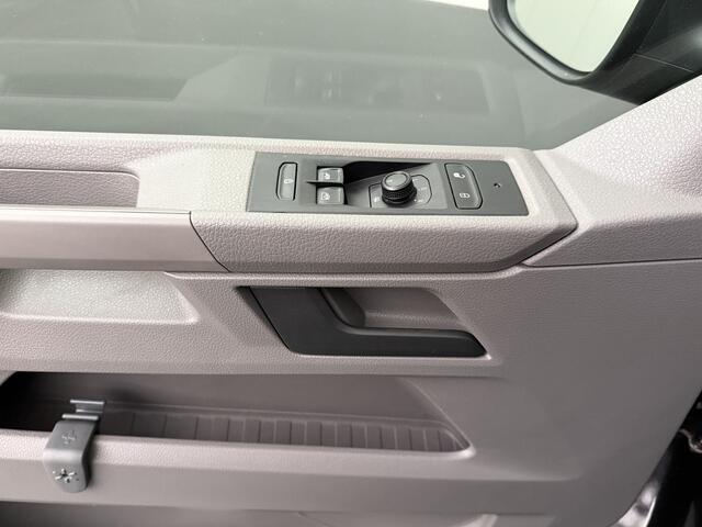 Volkswagen TRANSPORTER 2.0TDI 150PK Lang Dubbele Cabine | Multimedia | Navigatie | Betimmering | Airco | Cruise