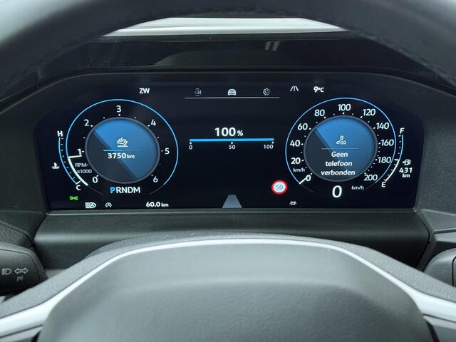 Volkswagen TRANSPORTER 2.0 TDI L1H1 28 Bulli 150Pk Automaat 8-Traps | Dubbele Cabine | BPM-vrij | 5-Persoons Comfortstoelen + Armleuningen | Navigatie Apple Carplay / Android Auto | PDC V + A + Achteruitrijcamera | Trekhaak