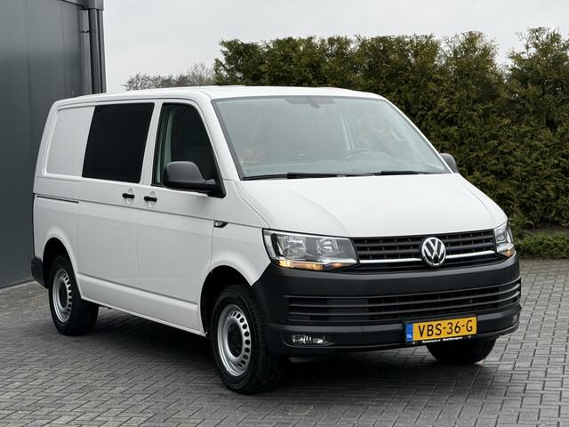 Volkswagen TRANSPORTER 2.0 TDI 102 PK / L1H1 / 1e EIG. / ACHTERKLEP / AIRCO / CRUISE / CAMERA / VERWARMDE VOORRUIT