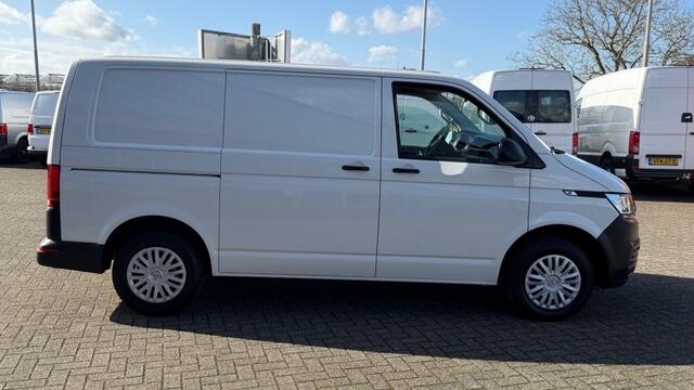 Volkswagen TRANSPORTER 2.0 TDI 66KW 90PK EURO 6 AIRCO/ CRUISE CONTROL/ STANDKACHEL/ 100% DEALERONDERHOUDEN