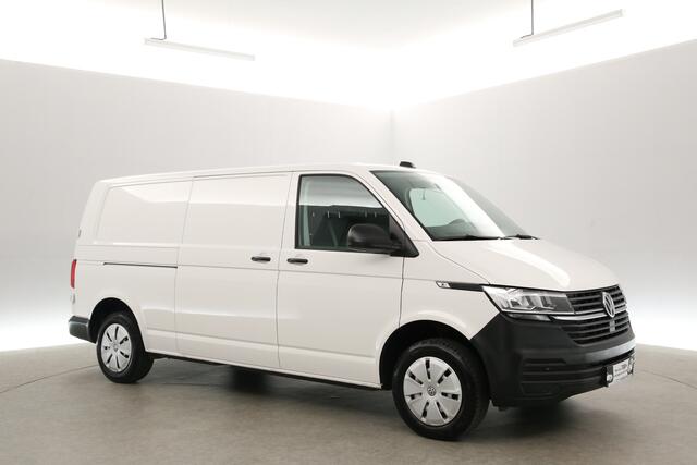 Volkswagen TRANSPORTER 2.0 TDI L2H1 150PK | Aut. | Airco | Cruise | Carplay | 3 Zits | Parkeersens. | Trekhaak
