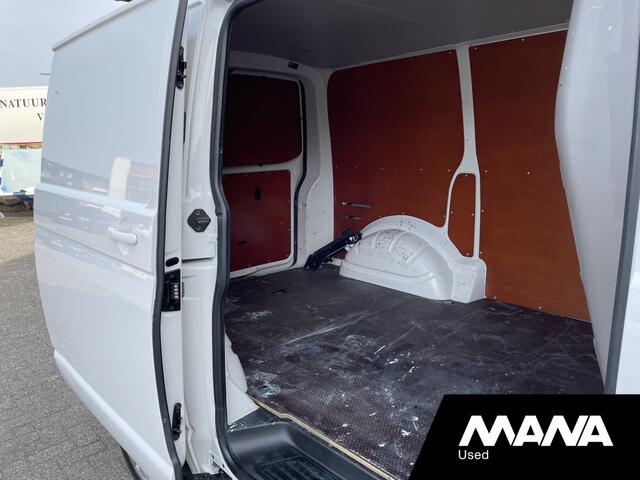 Volkswagen TRANSPORTER 2.0TDI 150PK L1H1 Automaat Trekhaak Navi Carplay Sensoren