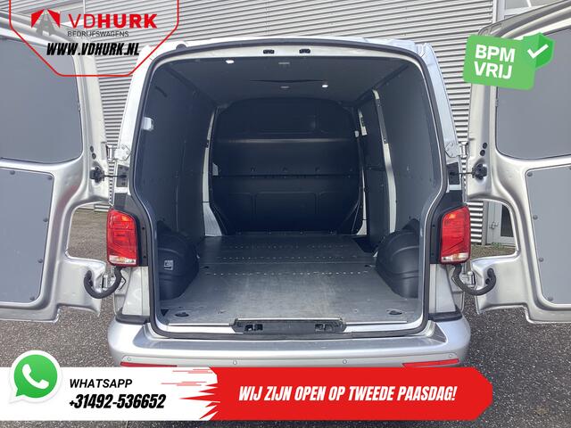 Volkswagen TRANSPORTER 2.0 TDI 150 pk DSG Aut. L2 LED/ Adapt.Cruise/ Carplay/ 2.5t Trekverm./ Airco/ Camera/ PDC